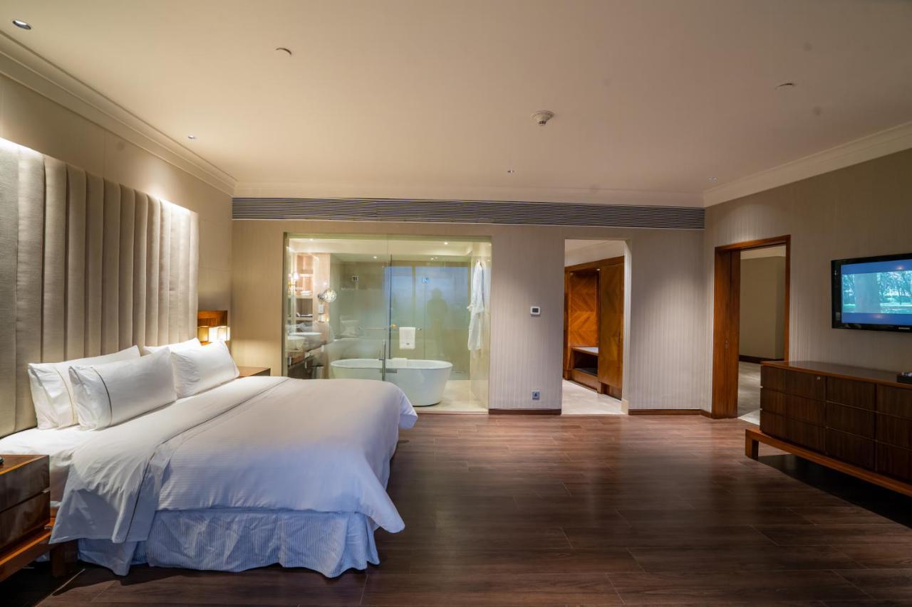 The Westin Pune Koregaon Park Exterior photo