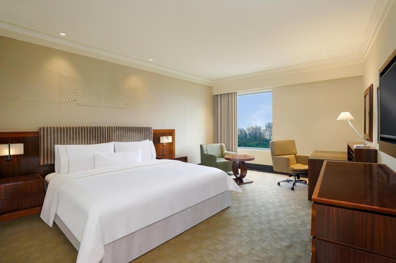 The Westin Pune Koregaon Park Exterior photo